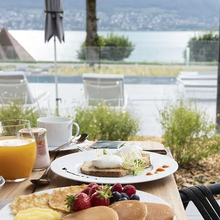 酒店 Black Bass 塞夫里耶