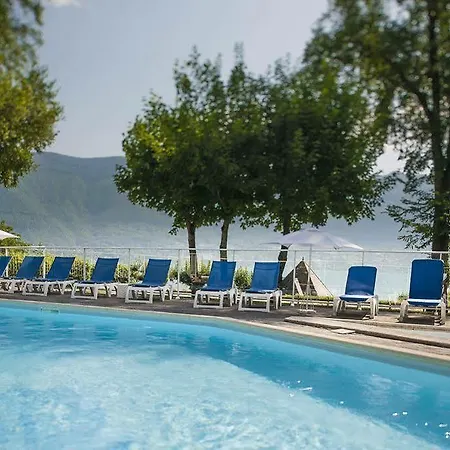 Black Bass מלון 5*