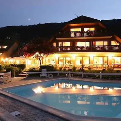 מלון Black Bass Sévrier